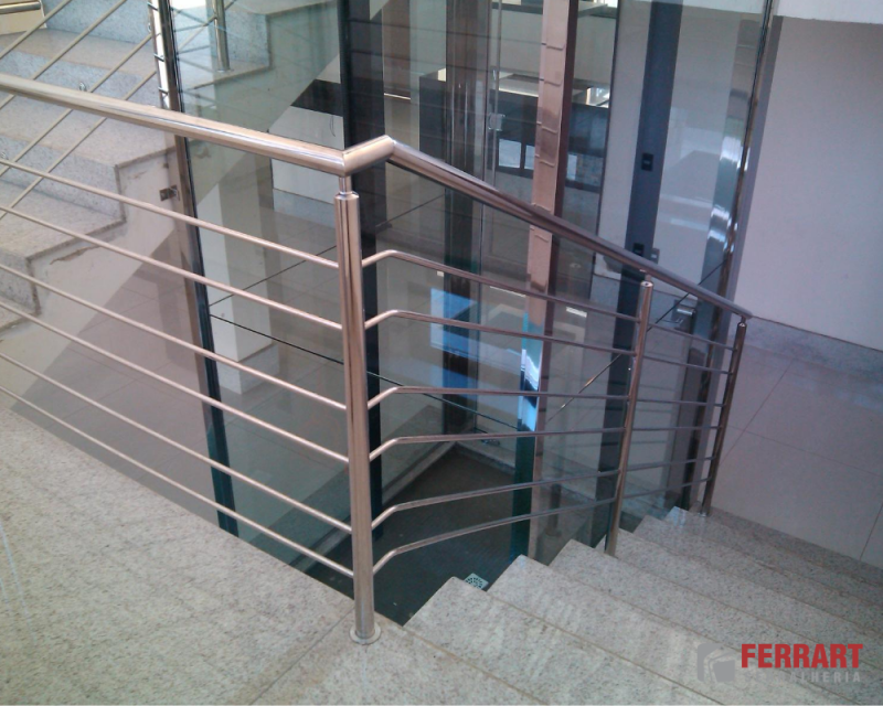 Corrimão de Aço Inox para Escada Preços Nova Lima - Corrimão de Aço Inox com Vidro