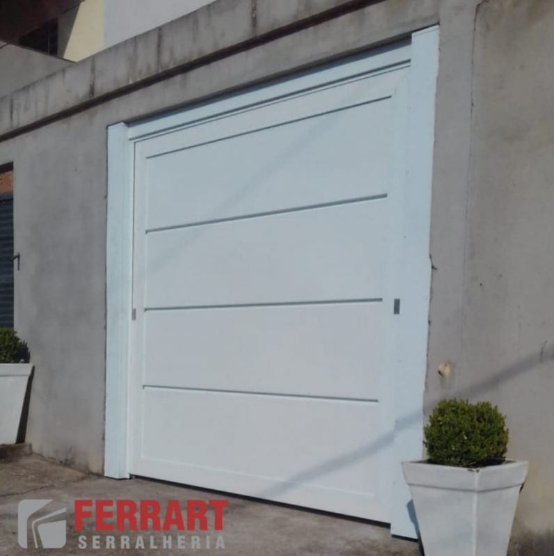 Portão de Alumínio Branco com Vidro Esmeraldas - Portão para Garagem de Alumínio